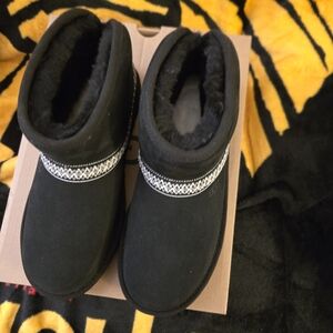 UGG Black Kids Boots with Patterned Trim